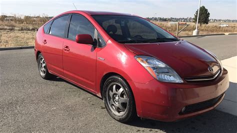 why are prius so cheap